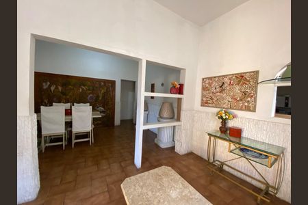 Sala de casa de condomínio à venda com 4 quartos, 284m² em Centro, Niterói
