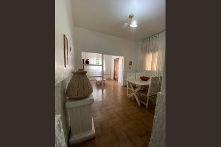 Sala de casa de condomínio à venda com 4 quartos, 284m² em Centro, Niterói