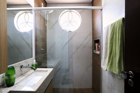 Apartamento à venda com 70m², 2 quartos e 1 vagaBanheiro Social