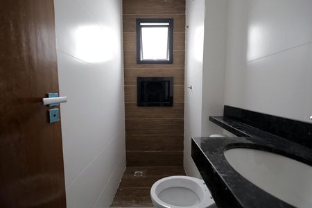 Apartamento à venda com 94m², 2 quartos e 1 vaga Apartamento à venda com 94m², 2 quartos e 1 vagaBanheiro