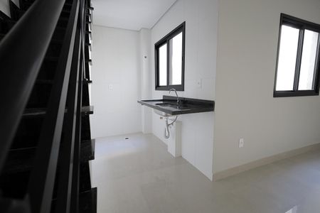 Apartamento à venda com 94m², 2 quartos e 1 vaga Apartamento à venda com 94m², 2 quartos e 1 vagaCozinha