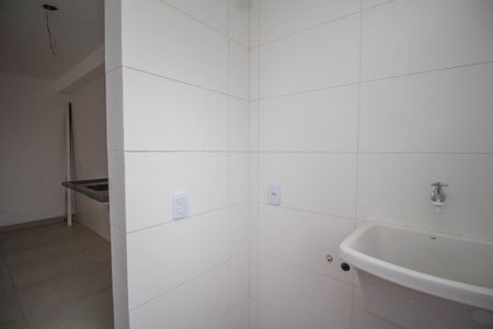 Apartamento à venda com 41m², 2 quartos e 1 vaga Apartamento à venda com 41m², 2 quartos e 1 vagaÁrea de Serviço