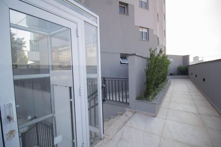 Apartamento à venda com 41m², 2 quartos e 1 vaga Apartamento à venda com 41m², 2 quartos e 1 vagaÁrea comum