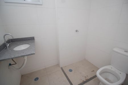Apartamento à venda com 41m², 2 quartos e 1 vaga Apartamento à venda com 41m², 2 quartos e 1 vagaBanheiro da Suíte