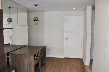 Sala de apartamento para alugar com 2 quartos, 50m² em Vila Siqueira, São Paulo