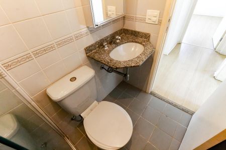 Apartamento para alugar com 55m², 2 quartos e 1 vaga Apartamento para alugar com 55m², 2 quartos e 1 vagaBanheiro