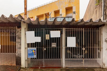 Casa à venda com 72m², 1 quarto e 1 vaga Casa à venda com 72m², 1 quarto e 1 vagaFachada