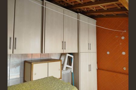 Casa à venda com 100m², 2 quartos e 3 vagas Casa à venda com 100m², 2 quartos e 3 vagasÁrea de serviço
