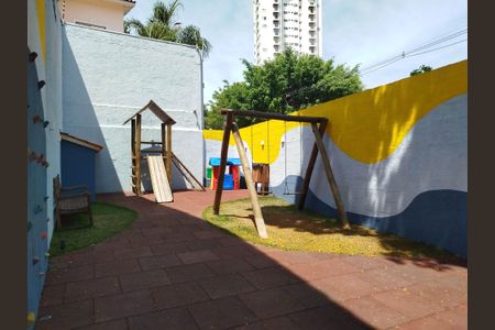 Casa à venda com 100m², 2 quartos e 3 vagas Casa à venda com 100m², 2 quartos e 3 vagasPlayground