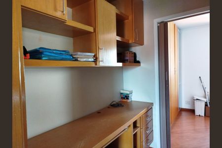 Casa à venda com 100m², 2 quartos e 3 vagas Casa à venda com 100m², 2 quartos e 3 vagasHall interno