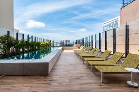 Apartamento à venda com 31m², 1 quarto e sem vaga Apartamento à venda com 31m², 1 quarto e sem vagaÁrea comum - Piscina