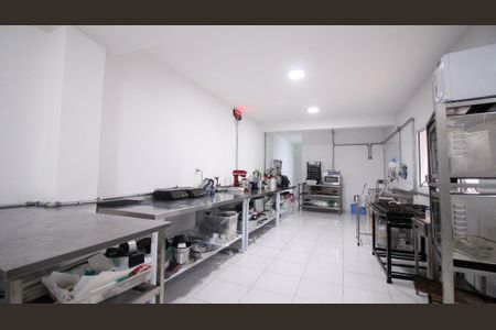 Casa à venda com 250m², 3 quartos e 2 vagas Casa à venda com 250m², 3 quartos e 2 vagasCozinha 2