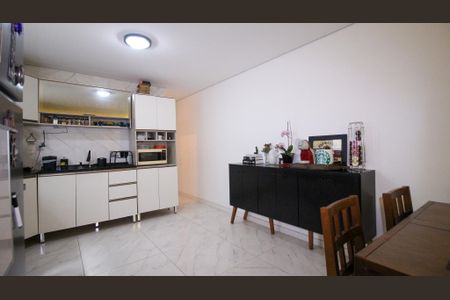 Casa à venda com 250m², 3 quartos e 2 vagas Casa à venda com 250m², 3 quartos e 2 vagasCozinha 1