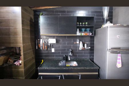 Casa à venda com 250m², 3 quartos e 2 vagas Casa à venda com 250m², 3 quartos e 2 vagasEspaço Gourmet