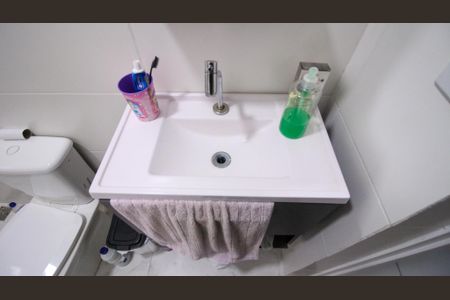 Casa à venda com 250m², 3 quartos e 2 vagas Casa à venda com 250m², 3 quartos e 2 vagasBanheiro 2