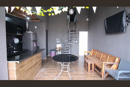 Casa à venda com 250m², 3 quartos e 2 vagas Casa à venda com 250m², 3 quartos e 2 vagasEspaço Gourmet