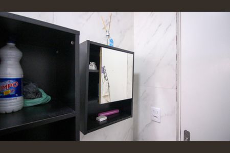 Casa à venda com 250m², 3 quartos e 2 vagas Casa à venda com 250m², 3 quartos e 2 vagasBanheiro 1