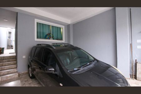 Casa à venda com 250m², 3 quartos e 2 vagas Casa à venda com 250m², 3 quartos e 2 vagasGaragem