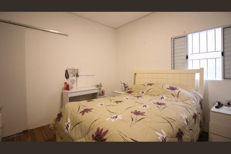 Casa à venda com 250m², 3 quartos e 2 vagas Casa à venda com 250m², 3 quartos e 2 vagasSuíte