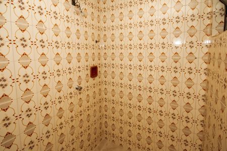 Casa à venda com 160m², 3 quartos e 2 vagasBanheiro Suíte 1