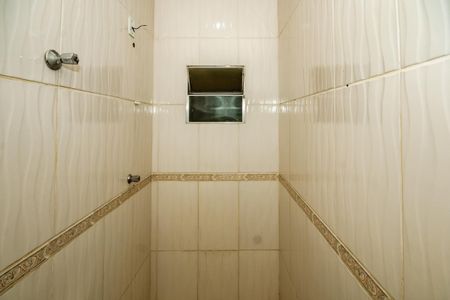 Casa à venda com 160m², 3 quartos e 2 vagasBanheiro Social