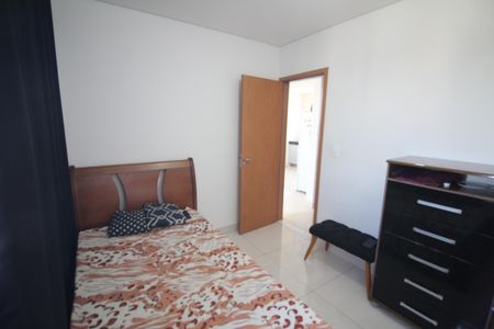 Quarto 1 de apartamento à venda com 3 quartos, 136m² em Santa Helena, Belo Horizonte