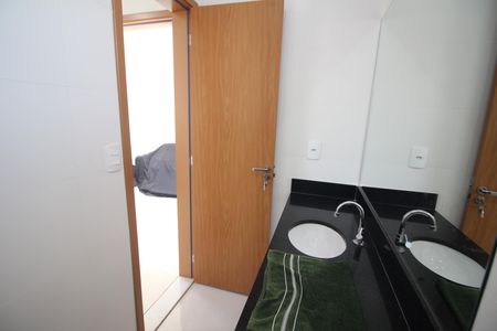 Apartamento à venda com 136m², 3 quartos e 1 vagaBanheiro da Suíte