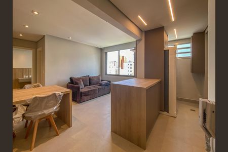 Sala de apartamento para alugar com 1 quarto, 42m² em Indianópolis, São Paulo