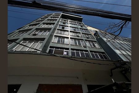 Apartamento à venda com 80m², 2 quartos e sem vagaFachada