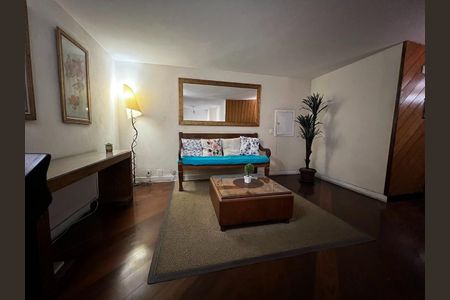 Apartamento à venda com 80m², 2 quartos e sem vagaHall social