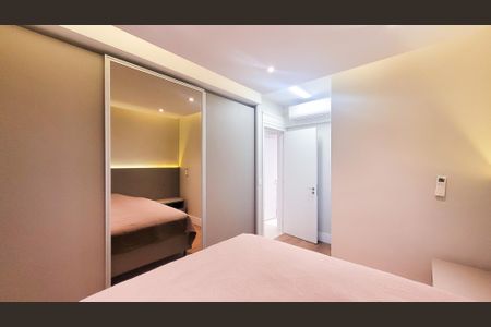 Apartamento à venda com 91m², 3 quartos e 2 vagas Apartamento à venda com 91m², 3 quartos e 2 vagasSuíte