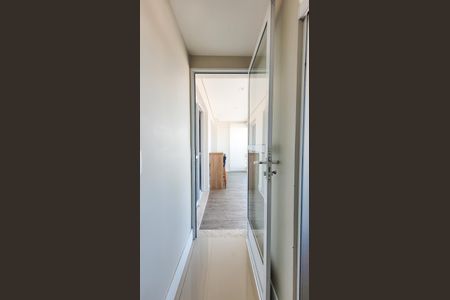 Apartamento à venda com 91m², 3 quartos e 2 vagas Apartamento à venda com 91m², 3 quartos e 2 vagasÁrea de Serviço