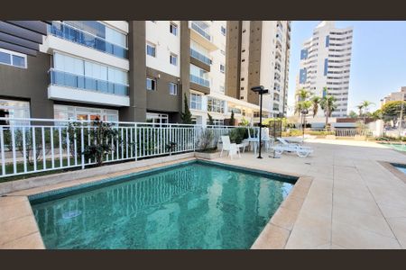 Apartamento à venda com 91m², 3 quartos e 2 vagas Apartamento à venda com 91m², 3 quartos e 2 vagasÁrea comum - Piscina