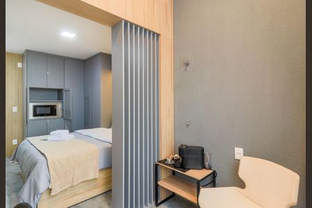 Varanda de kitnet/studio para alugar com 1 quarto, 42m² em Santo Amaro, São Paulo