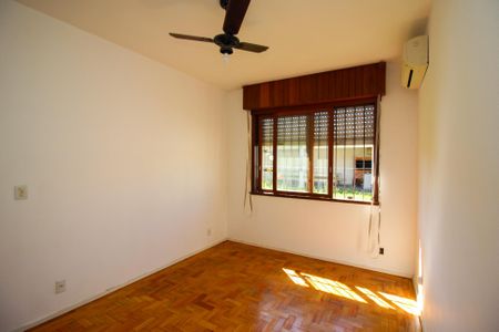 Quarto 1 de casa à venda com 3 quartos, 177m² em Guarujá, Porto Alegre