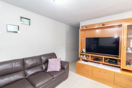 Casa à venda com 70m², 2 quartos e 1 vagaSala