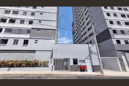 Studio para alugar com 20m², 1 quarto e sem vaga Studio para alugar com 20m², 1 quarto e sem vagaFachada