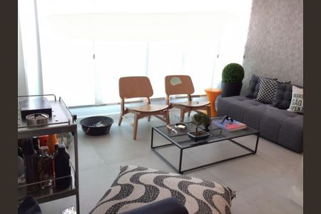 Apartamento à venda com 2 quartos, 66m² em Campo Belo, São Paulo