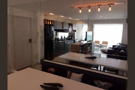 Apartamento à venda com 66m², 2 quartos e 1 vaga