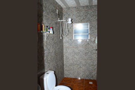 Casa para alugar com 250m², 2 quartos e 2 vagasBanheiro