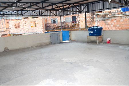 Casa para alugar com 250m², 2 quartos e 2 vagasTerraço