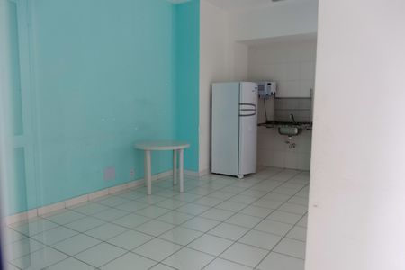 Apartamento à venda com 48m², 2 quartos e 1 vaga Apartamento à venda com 48m², 2 quartos e 1 vagaÁrea comum - Salão de festas