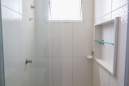 Apartamento à venda com 48m², 2 quartos e 1 vaga Apartamento à venda com 48m², 2 quartos e 1 vagaBanheiro