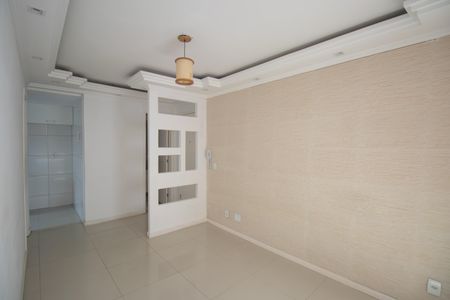 Sala de apartamento para alugar com 2 quartos, 53m² em Raul Veiga, São Gonçalo