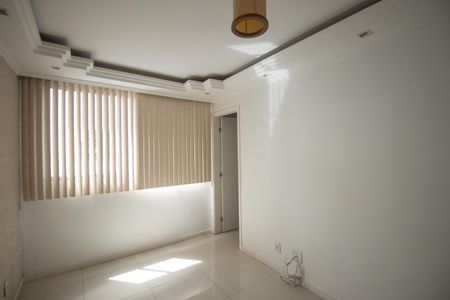 Sala de apartamento para alugar com 2 quartos, 53m² em Raul Veiga, São Gonçalo