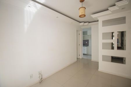 Sala de apartamento para alugar com 2 quartos, 53m² em Raul Veiga, São Gonçalo