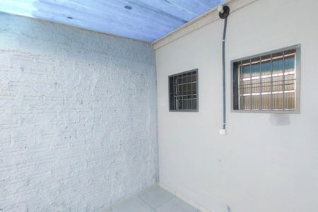 Casa de condomínio para alugar com 58m², 2 quartos e sem vaga Casa de condomínio para alugar com 58m², 2 quartos e sem vagaÁrea externa