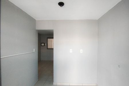 Casa de condomínio para alugar com 58m², 2 quartos e sem vaga Casa de condomínio para alugar com 58m², 2 quartos e sem vagaCozinha