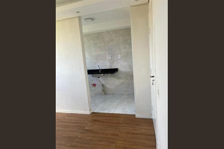 Apartamento à venda com 2 quartos, 42m² em Jardim Boa Vista, Osasco
