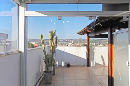 Apartamento para alugar com 160m², 2 quartos e 1 vagaÁrea comum